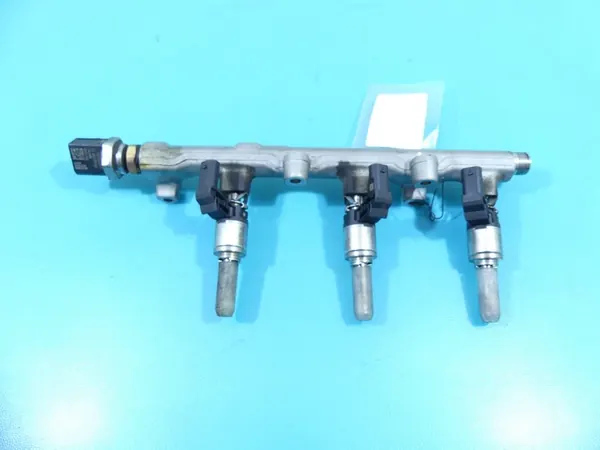 Iniettore Seat Ibiza V KJ 1.0 TSI image 2