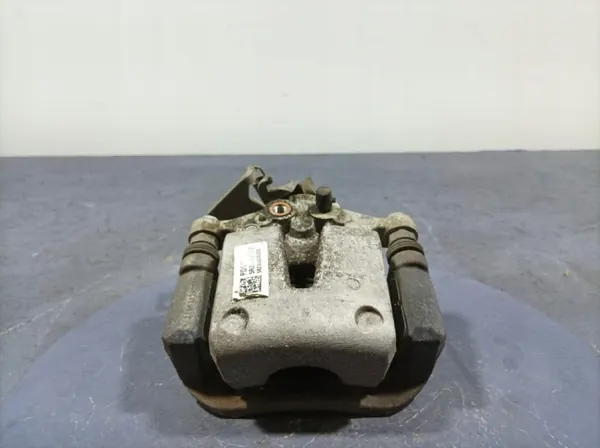 Bromsokstag bak höger OEM 58230G4000 image 2