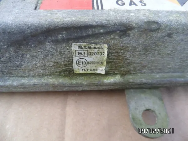 Pieza BRC Gas Equipment OEM 67R010039 - Usada image 7