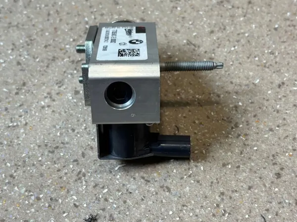 Soupape d'expansion climatisation BMW OEM 5A06B48 image 8