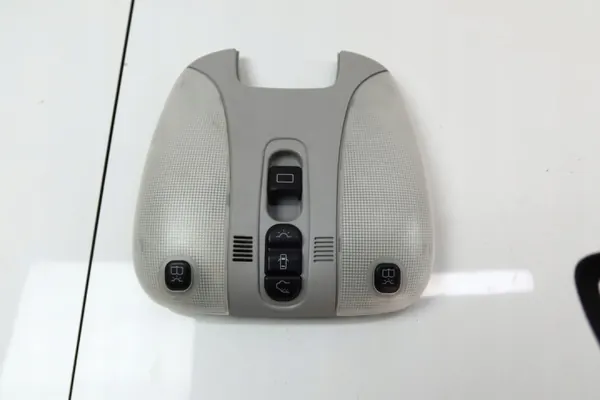 Mercedes W220 interiörpanellampa OEM 2208200101 image 2