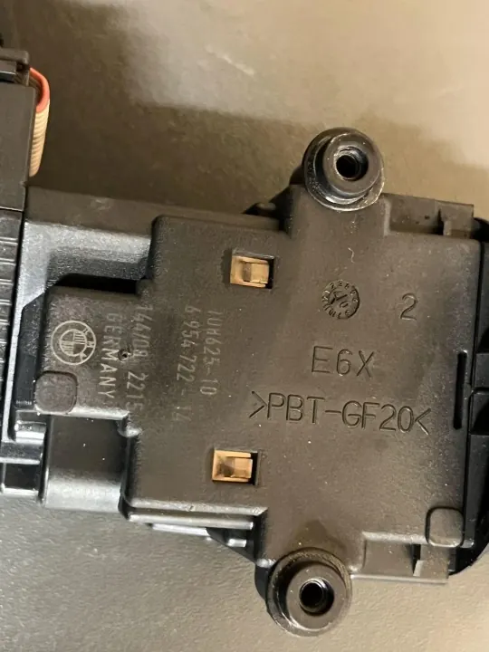 BMW Sytytyskytkin OEM 695472214 5-sarja E60 image 3