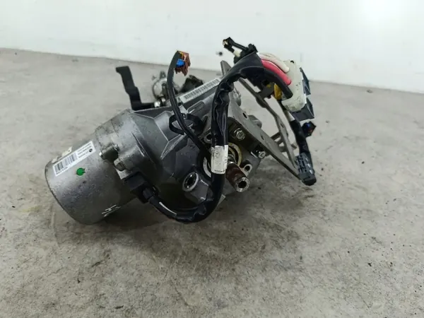 Dirección asistida eléctrica KIA Carens IV OEM 56300-A4005 image 3
