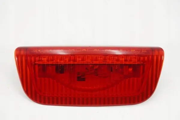 Feu Stop OEM pour Nissan Juke I - Occasion image 2