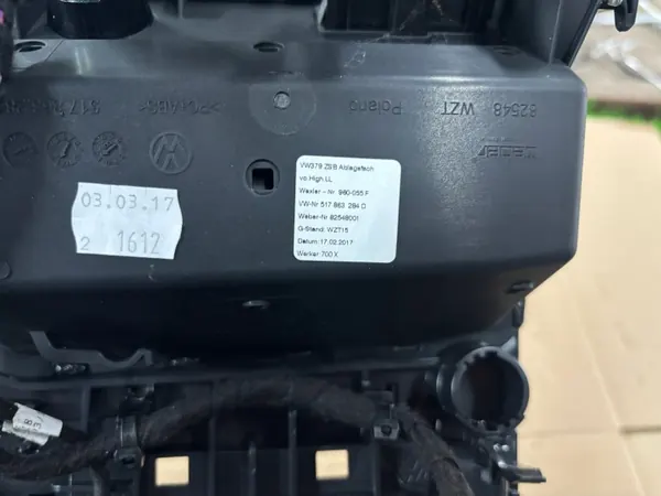 OEM 517863284D Främre tunnelaskkopp för VW Golf Sportsvan image 4