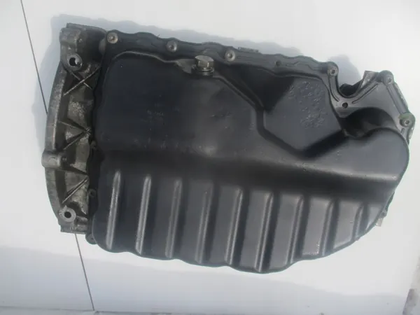 Oljepanna AUDI VW SEAT SKODA 1.8 TSI TFSI image 6