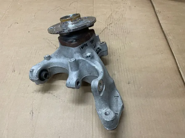 CUPRA AUDI 5Q3 Mozzo Posteriore Destro 4x4 5Q3505436B image 2