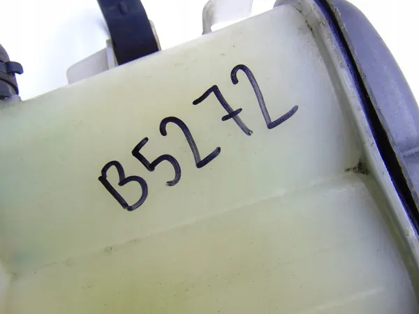 Kühlmittel-Ausgleichsbehälter Mercedes SLK W171 A1715000049 image 5