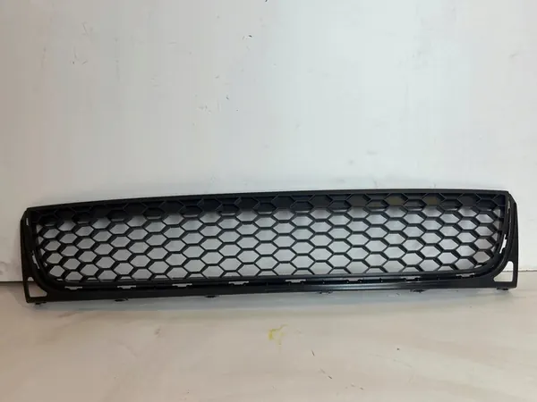 Volkswagen OE 5K0.853.677C front bumper grille image 2