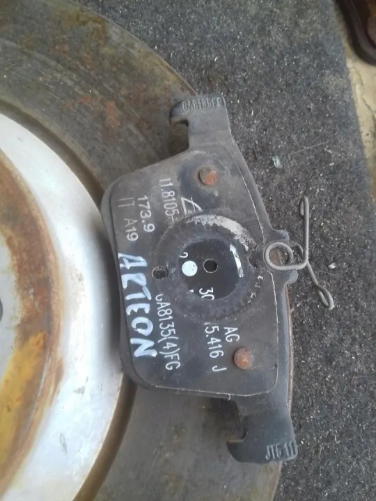 OEM 14352940877 Achter Remschijven & Blokken Set image 3