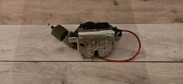 MERCEDES GL W164 R W251 Baklucka Lås A1647400435 image 3