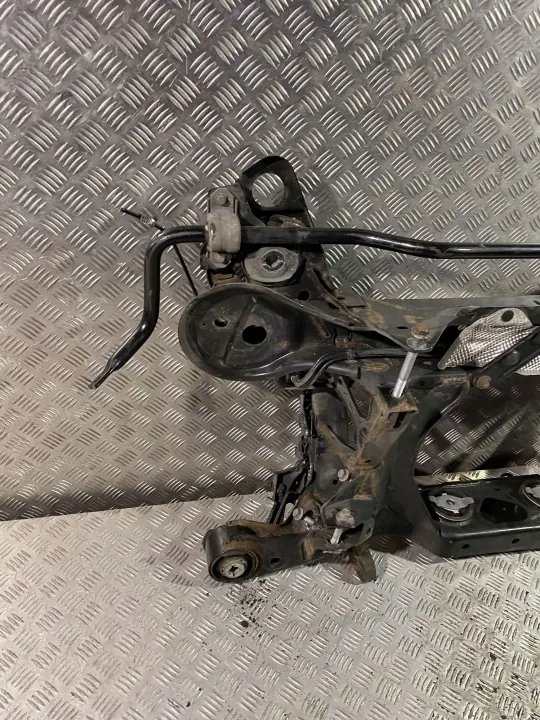 Volvo XC90 2020 Bakre hjälpram OEM 05149 image 4