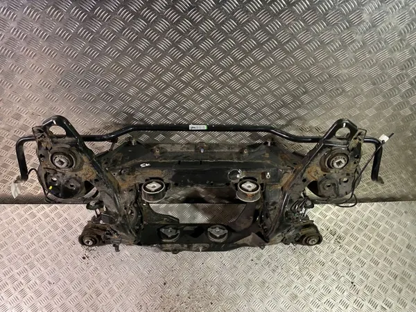 Volvo XC90 2020 Bakre hjälpram OEM 05149 image 5