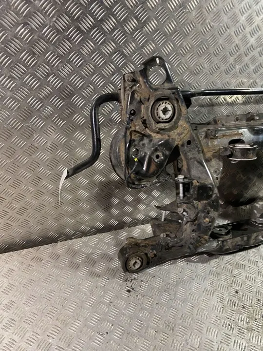 Volvo XC90 2020 Bakre hjälpram OEM 05149 image 6