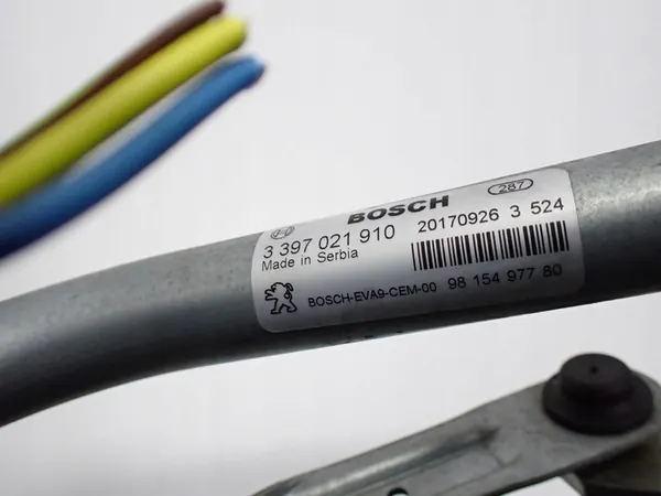 Mecanismo de motor de limpiaparabris Peugeot 2008 I image 4