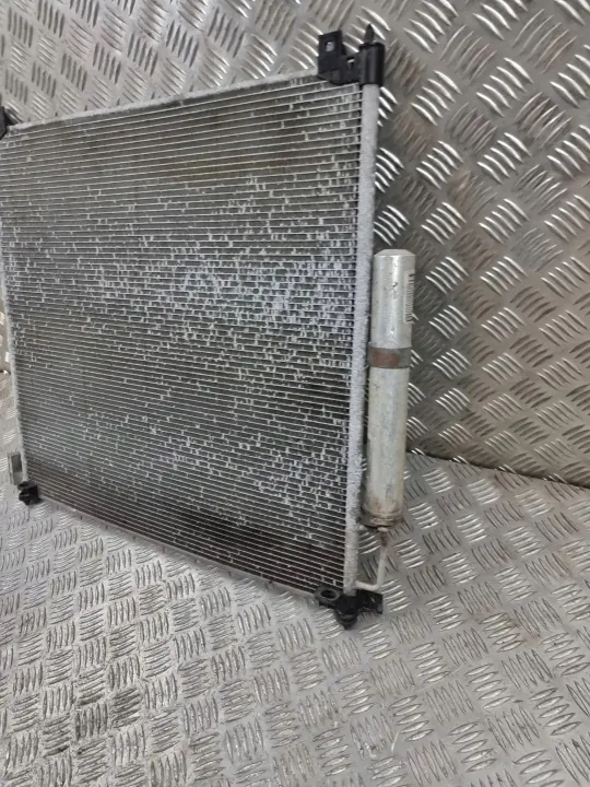 Land Rover AC-condensor OEM FPLA19C600ADd - Gebruikt image 3