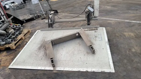 Hayon BAR CARGOLIFT pour Ford Transit MK8 image 10
