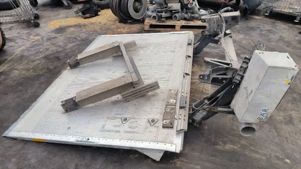 Hayon BAR CARGOLIFT pour Ford Transit MK8 image 5