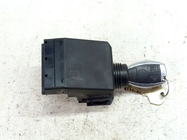 Interruptor de ignição Mercedes Sprinter W906 OEM A9069003403 image 4