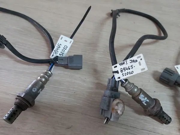 Toyota Yaris I 1.0 Lambda Sensor OEM 89465-52020 image 3