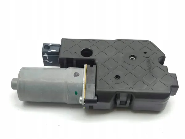 Audi A4 B9 Schiebedachmotor OEM 1735684E image 4