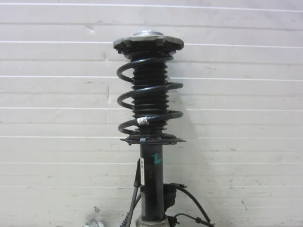 BMW OEM 31216798261 Linker Demperbevestiging F34 GT image 4