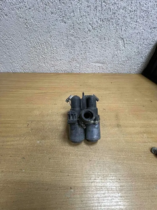 Vanne de refroidissement MERCEDES W124 image 1