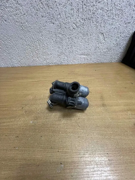 Vanne de refroidissement MERCEDES W124 image 5