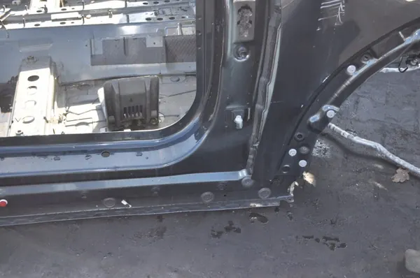 OEM 422531 Oikea B-pilari MINI F65 2025 image 3