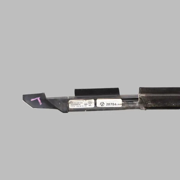 Audi A5 F5 Voorlinker Deur Raamrubber OEM 8W6853283 image 7
