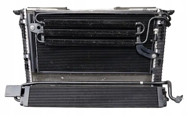 Radiador completo Audi RS4 RS5 4.2 V8 image 2