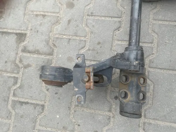 Alavanca Suspensão Cabina Volvo FM4 OEM 21817845 image 5