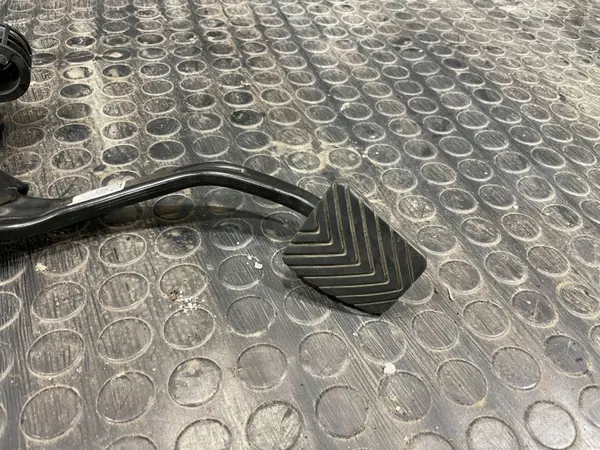 Kopplingspedal OEM 93840-F2100 S2602I039 för Kia/Hyundai image 5
