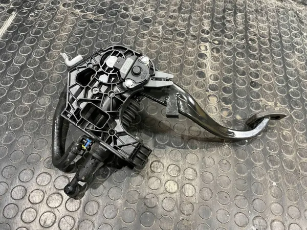 Kopplingspedal OEM 93840-F2100 S2602I039 för Kia/Hyundai image 6