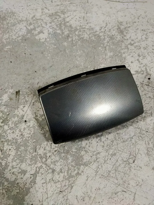 Cenicero Compartimento Trasero OEM RYBIA ŁUSKA Audi A4 B6 image 2