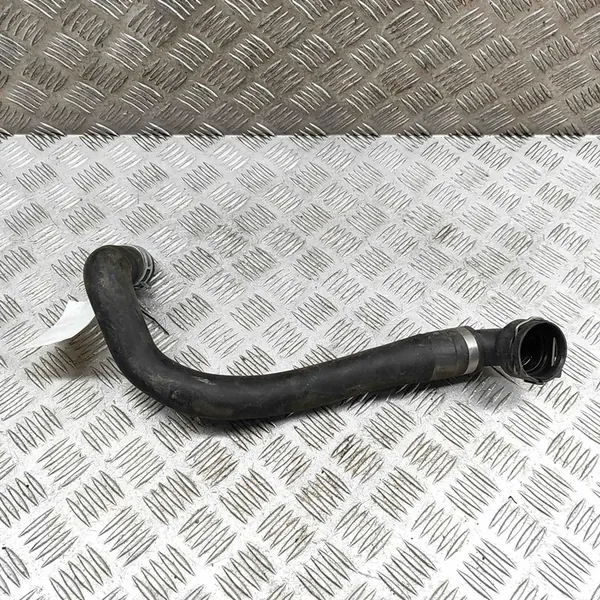 Volvo OE 31439753 Vesiputki image 3