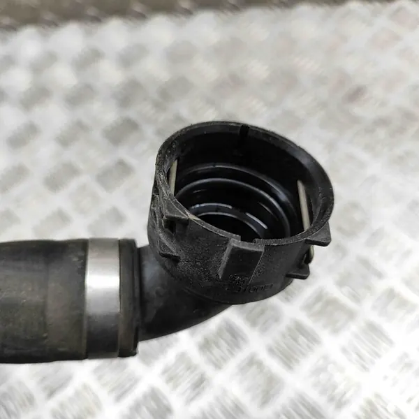 Volvo OE 31439753 Vesiputki image 7