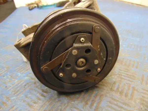 Compressore aria condizionata Nissan Primera P12 1.8 16V image 2