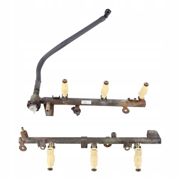 Porsche 99611003631 Rampe Injection pour Boxster 986 2.7 image 2
