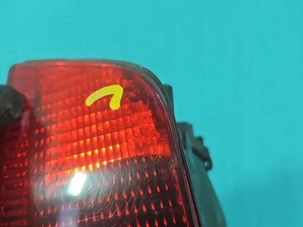 OEM 8V41-15K272-AB Achter Rechter Mistlamp Ford Kuga MK1 image 3