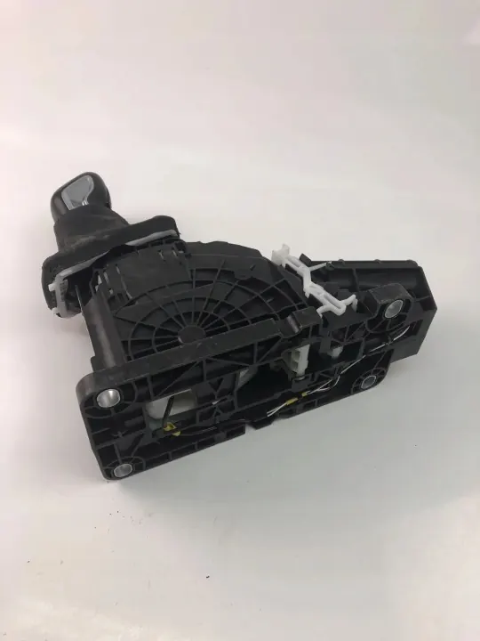 Pomo de cambios Volvo V90 II OEM 32240020 - Usado image 3