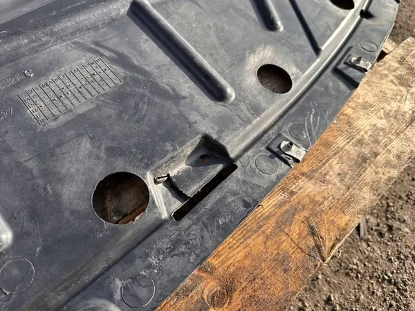 Motor Spoiler Underbody Shield Dodge Charger 2015+ image 8