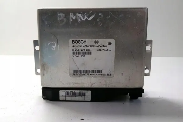 Moottorin ECU BMW 5 TOURING (E39) 3.0L Diesel image 2