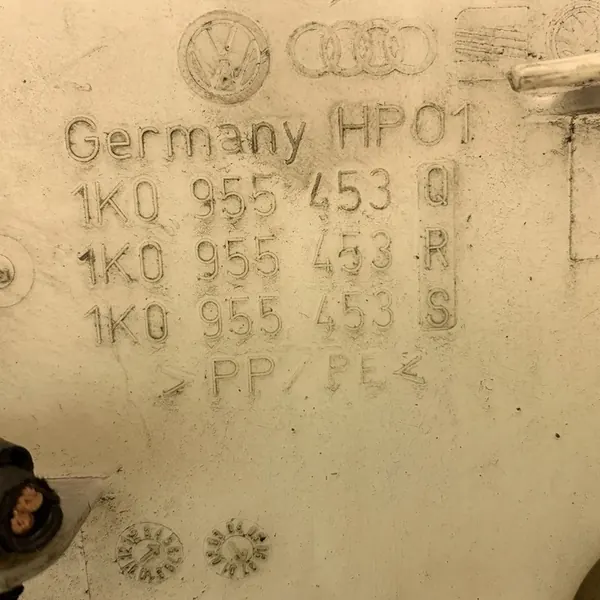 Réservoir de liquide de lave-glace VW GOLF V TOURAN 1T LIFT 08r image 10