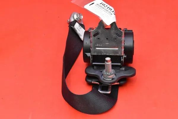 Rear Seat Belt Nissan Pulsar C13 1.2 DIG-T 116 KM 627817900D image 2