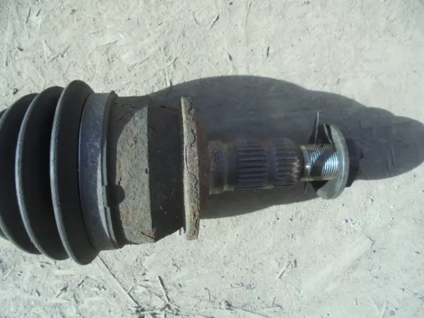 OEM 13348263 Semi-eixo Dianteiro Esquerdo para Opel Zafira C image 3