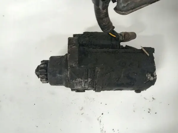 Motor de arranque Nissan Almera Tino 2002 2.2L 23300WD001 image 2