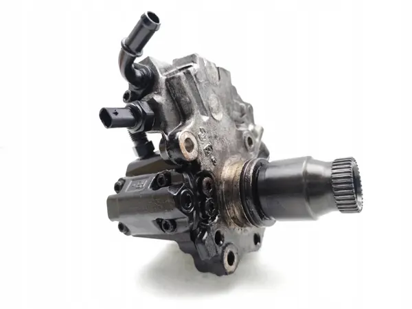 Pompe à injection haute pression Mercedes-Benz OEM A6510701201 image 10