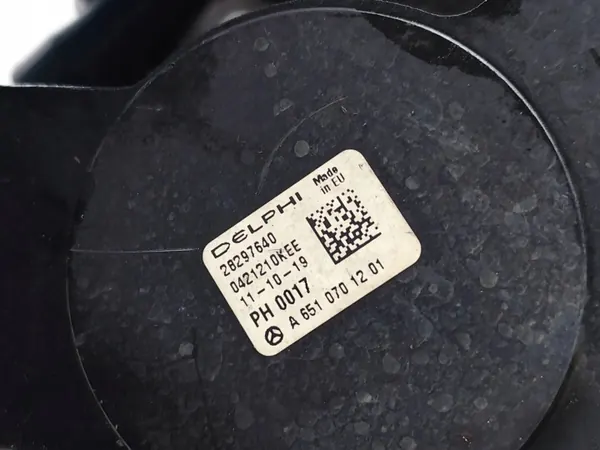 Pompe à injection haute pression Mercedes-Benz OEM A6510701201 image 7