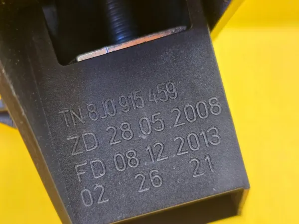 Accuzekering OEM 8J0915459 voor Audi A4 2009 image 7